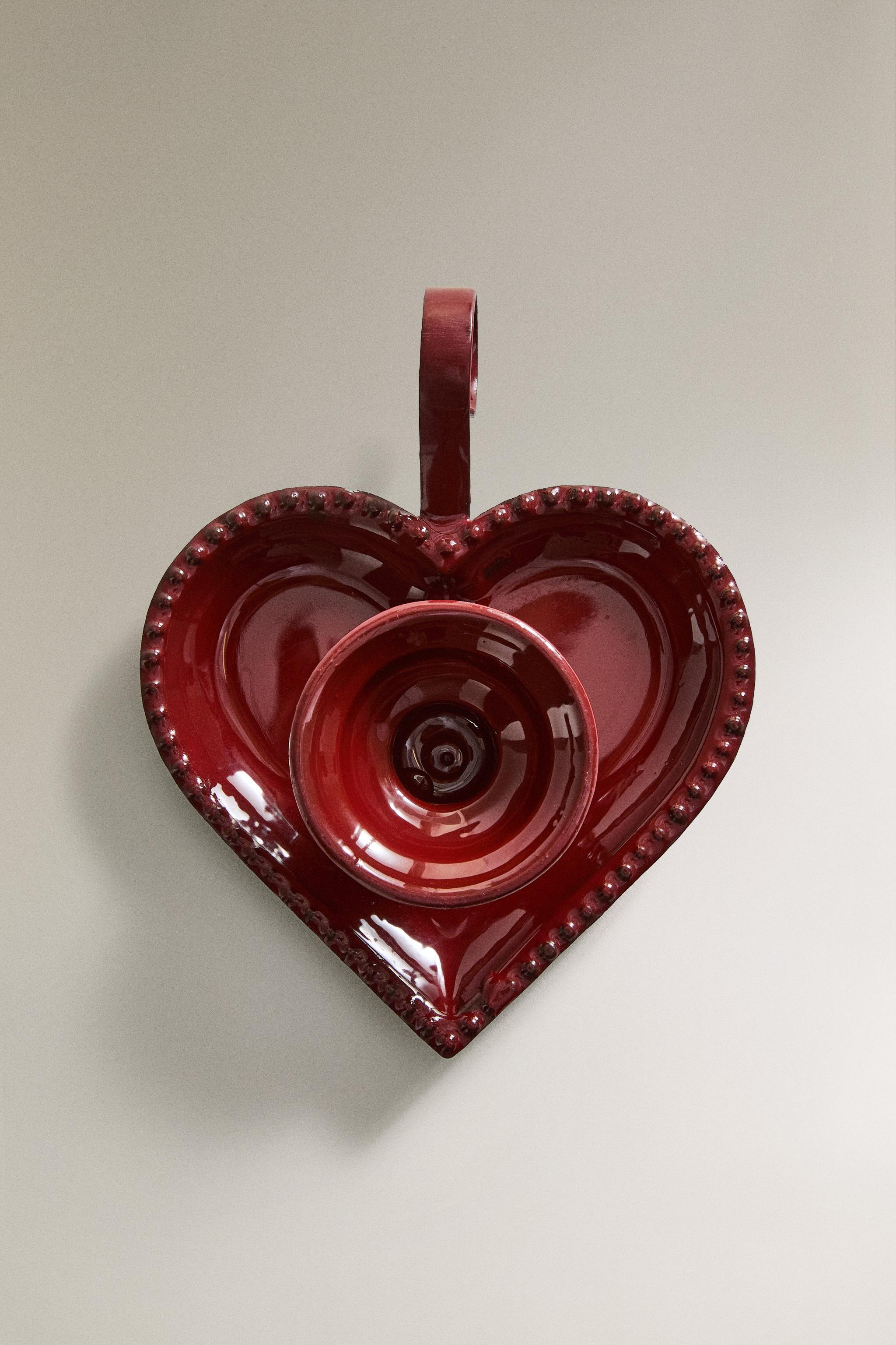 IRON HEART CHRISTMAS CANDLESTICK